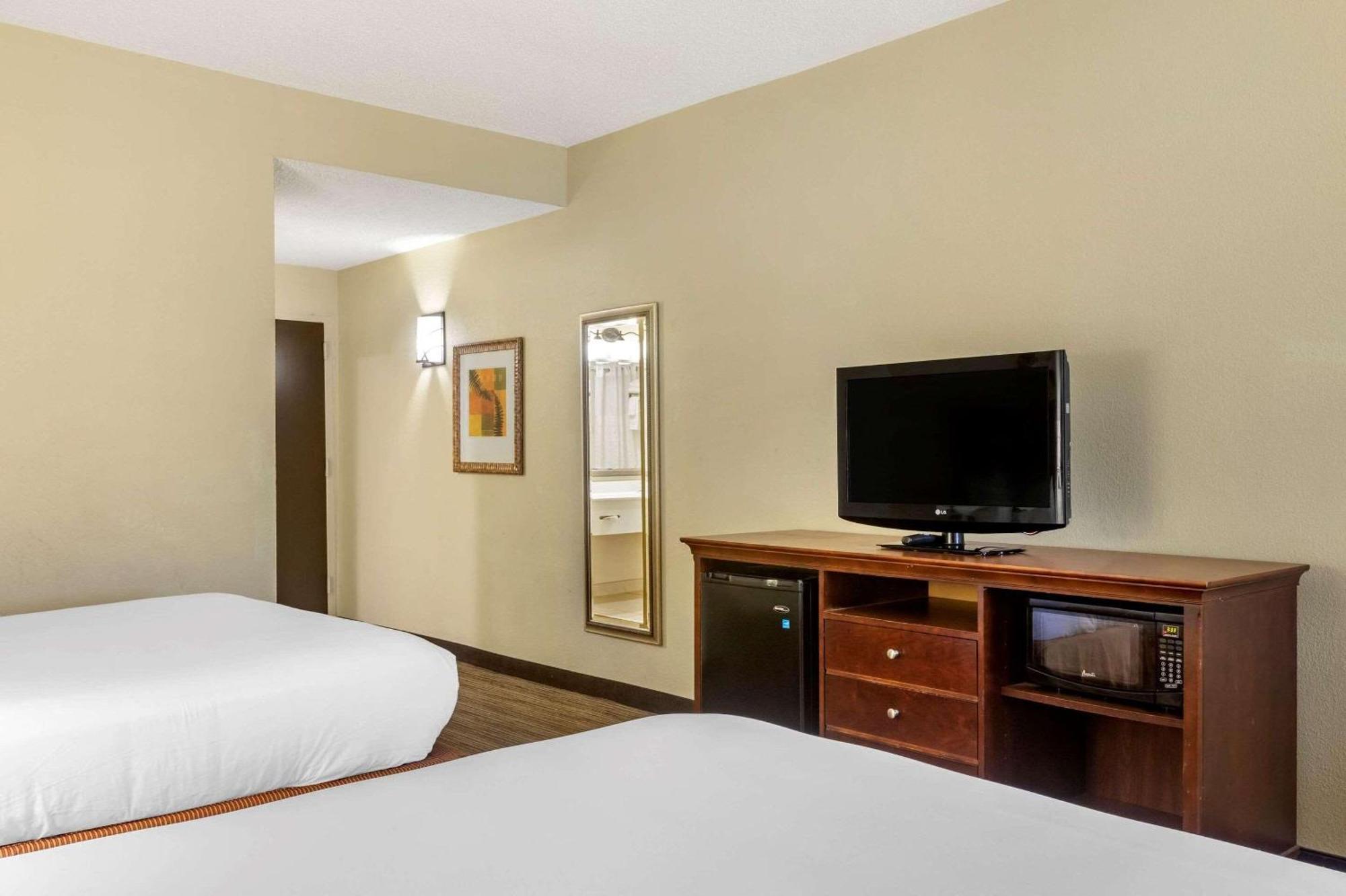 Country Inn & Suites By Radisson, Atlanta Downtown Exterior photo