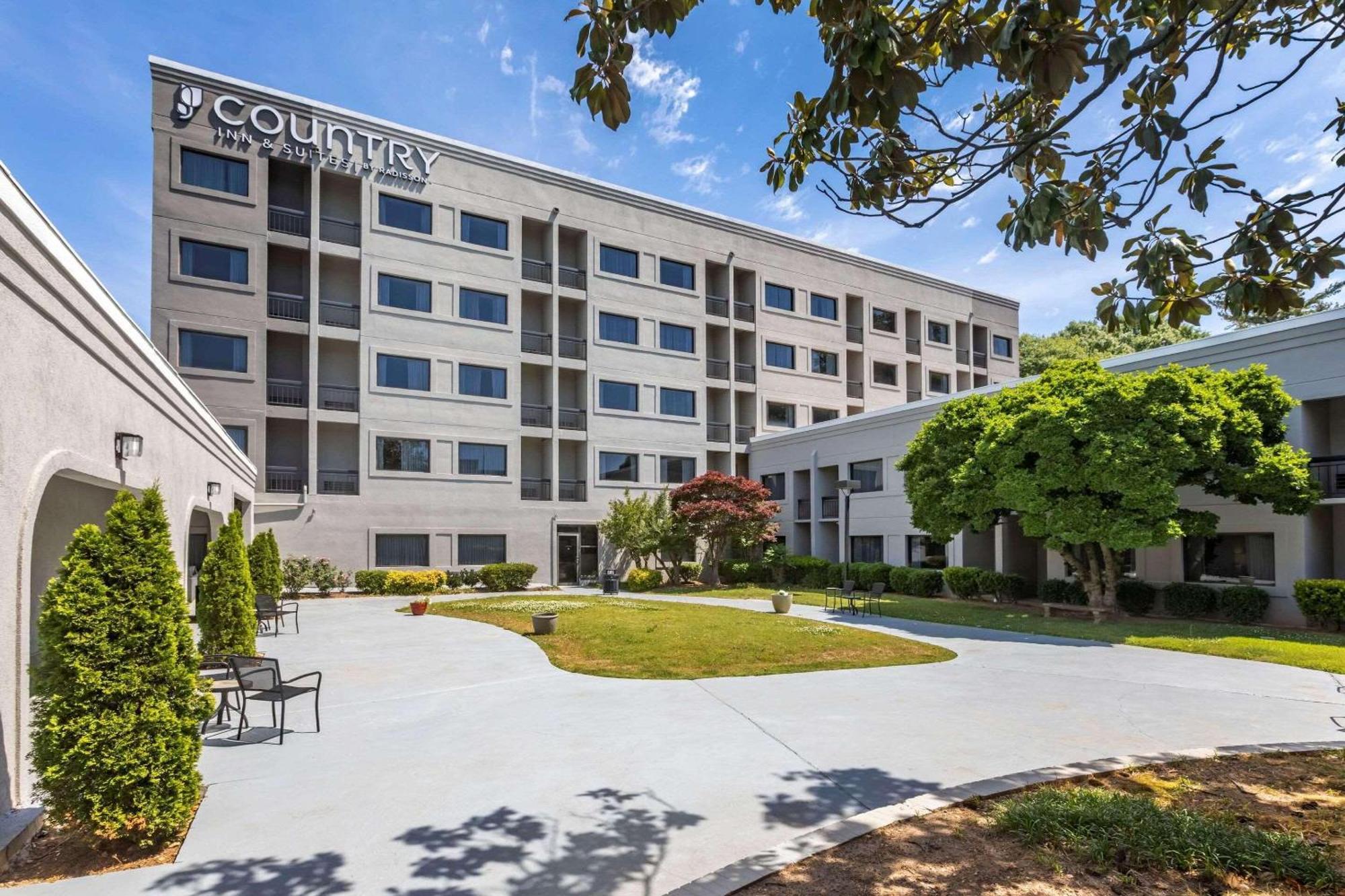 Country Inn & Suites By Radisson, Atlanta Downtown Exterior photo